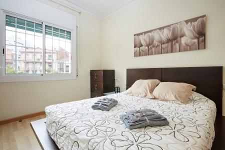 Inmueble de 84 m² con 2 habitaciones y balcón en Gràcia