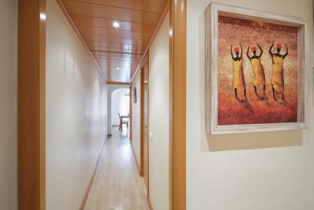 Inmueble de 84 m² con 2 habitaciones y balcón en Gràcia