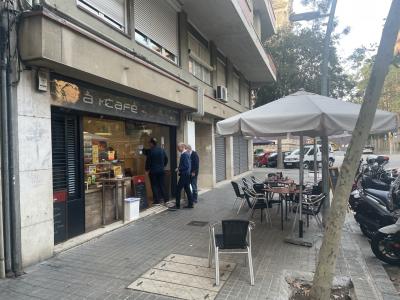 Commercial à vendre à Barcelona Almogavers - Roger De Flor