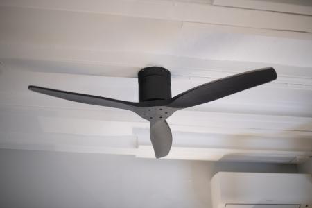 Inmueble Amueblado de 38 m² en Ciutat Vella con Terraza y Vistas al Mar