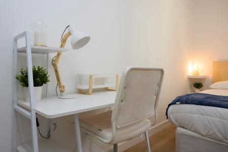 Apartamento en alquiler temporal con habitación doble en Sant Gervasi