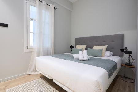 Pis en Lloguer a Barcelona Milans - Avinyó (10 Months Minimum)