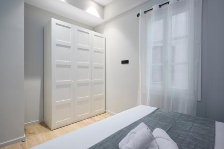 Pis en Lloguer a Barcelona Milans - Avinyó (10 Months Minimum)