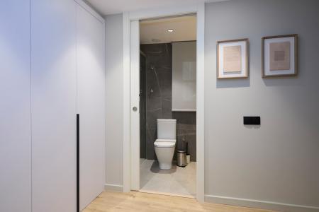 Inmueble de 74 m² en Ciutat Vella con 2 Habitaciones Dobles