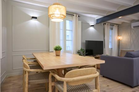 Inmueble de 74 m² en Ciutat Vella con 2 Habitaciones Dobles