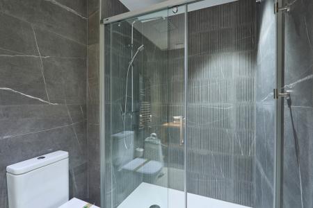 Vive en el Corazón de Ciutat Vella: Inmueble de 67 m²