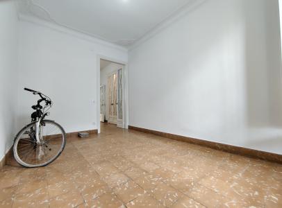 Pis en Lloguer a Barcelona Girona - Mallorca