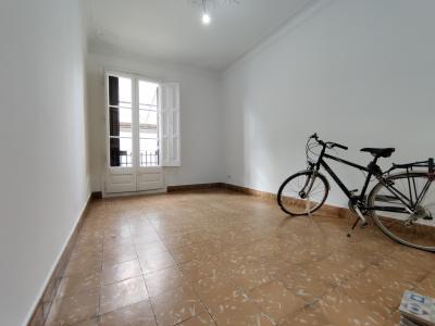 Pis en Lloguer a Barcelona Girona - Mallorca