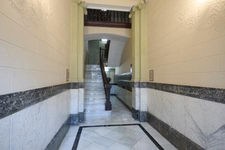 Inmueble de 79 m² en Sants con 2 Balcones