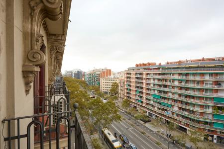 Inmueble de 79 m² en Sants con 2 Balcones