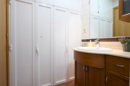 Inmueble de 79 m² en Sants con 2 Balcones