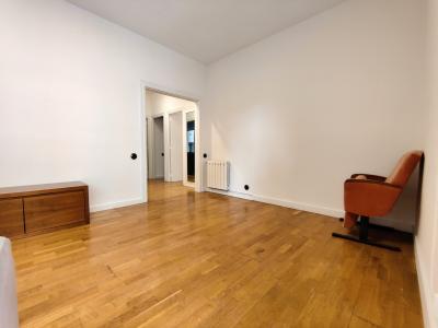 Appartement à louer à Barcelona Villar - Renaixença