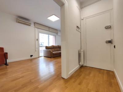 Appartement à louer à Barcelona Villar - Renaixença