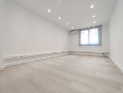Office for Rent in Barcelona Pau Alsina - Legalitat (precio Con Iva Incluido)