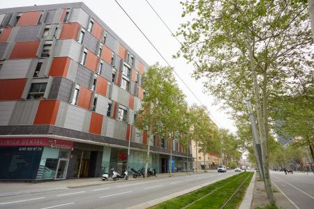 Apartment for Vacation Rentals in Barcelona Av. Diagonal - Carrer De Castilla