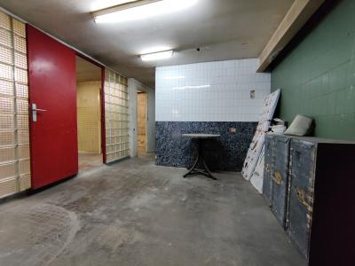 Commercial à louer à Barcelona Tres Senyores - Torrent De Les Flor (precio + Iva)