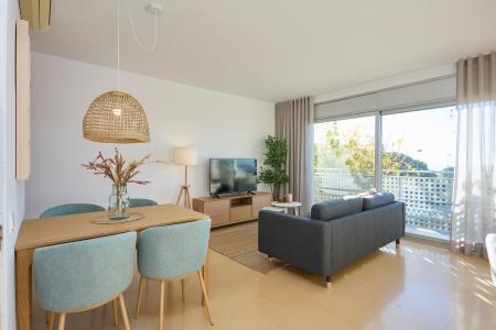 Inmueble de 50 m² con Balcón y Estilo en Montgat