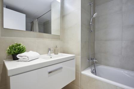 Apartment for Rent in Hospitalet Castelao - Gran Via 2 - Parking Opcional