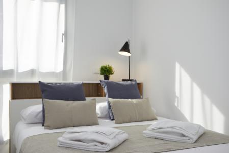 Apartment for Rent in Hospitalet Castelao - Gran Via 2 - Parking Opcional