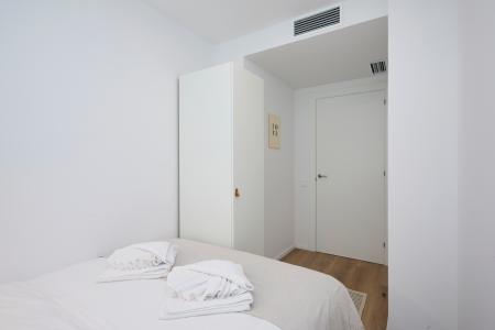 Apartment for Rent in Hospitalet Castelao - Gran Via 2 - Parking Opcional