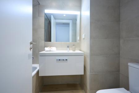 Apartment for Rent in Hospitalet Castelao - Gran Via 2 (min 3 Months)