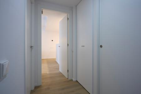 Apartment for Rent in Hospitalet Castelao - Gran Via 2 (min 3 Months)