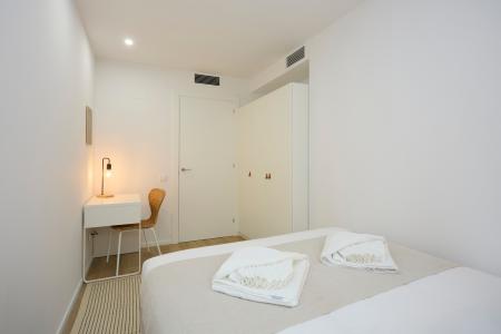 Apartment for Rent in Hospitalet Castelao - Gran Via 2 (min 3 Months)