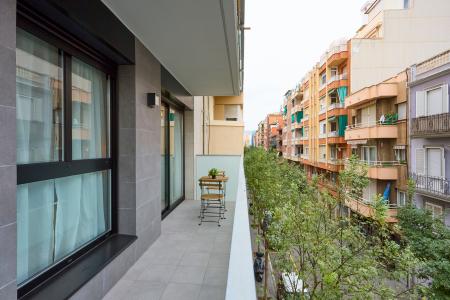 Propiedad en Hospitalet con Terraza y 3 Habitaciones