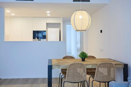 Propiedad en Hospitalet con Terraza y 3 Habitaciones