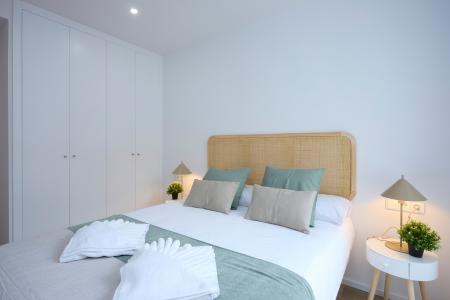 Propiedad en Hospitalet con Terraza y 3 Habitaciones