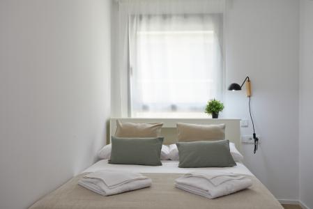 Apartment for Rent in Hospitalet Castelao - Gran Via 2 - Parking Opcional