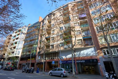 Inmueble amueblado y equipado en Sarrià-Sant Gervasi