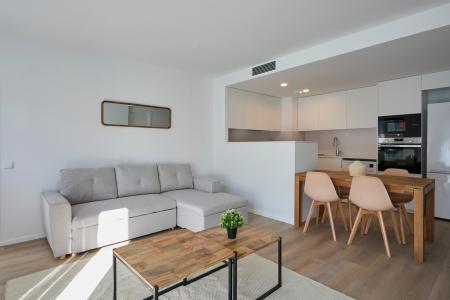 Apartment for Rent in Hospitalet Castelao - Gran Via 2 - Parking Opcional