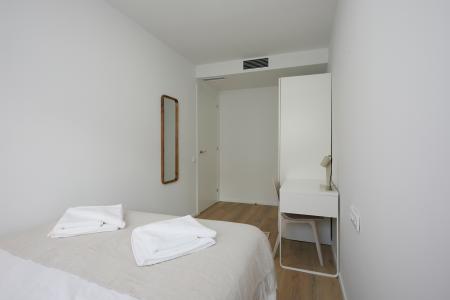 Apartment for Rent in Hospitalet Castelao - Gran Via 2 - Parking Opcional