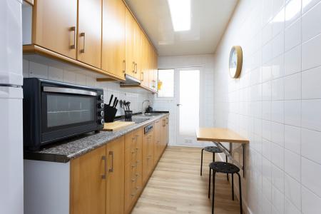 Apartamento en alquiler temporal de 66 m² con terraza y 3 habitaciones en Sant Andreu