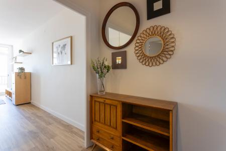 Apartamento en alquiler temporal de 66 m² con terraza y 3 habitaciones en Sant Andreu
