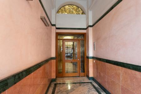 Pis en Lloguer a Barcelona Ronda Sant Antoni - Muntaner