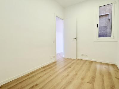 Piso en Alquiler en Barcelona Perill - Lluis Vives