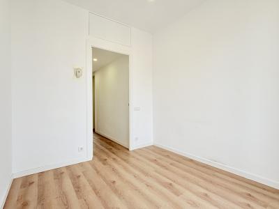 Piso en Alquiler en Barcelona Perill - Lluis Vives