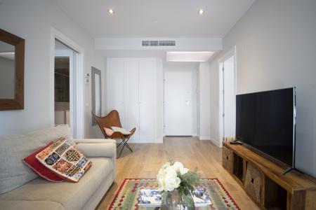 Apartment for Rent in Barcelona Gran Via De Les Corts (gym + Swimming Pool)