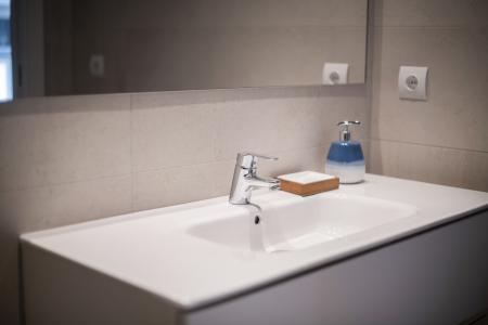 Apartment for Rent in Barcelona Gran Via De Les Corts (gym + Swimming Pool)