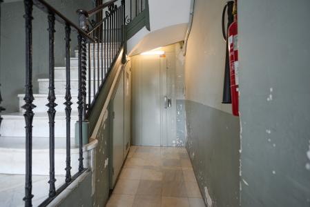 Apartamento en alquiler temporal con amplio salón en la Barceloneta