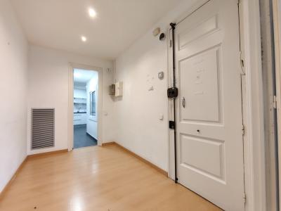 Wohnung zur Miete in Barcelona Capellans - Av. De La Catedral