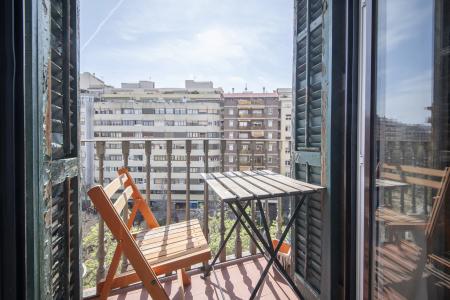 Apartamento en alquiler temporal con dos habitaciones dobles en Eixample