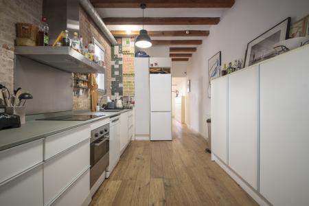 Apartamento en alquiler temporal con dos habitaciones dobles en Eixample