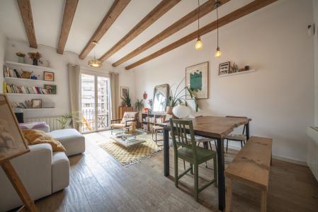Apartamento en alquiler temporal con dos habitaciones dobles en Eixample