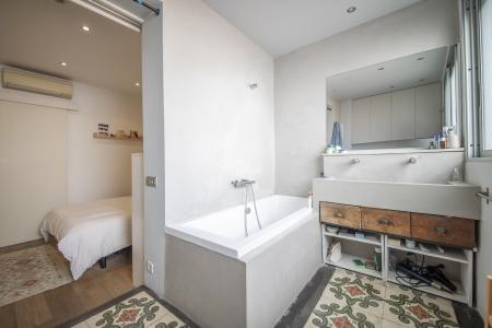 Apartamento en alquiler temporal con dos habitaciones dobles en Eixample