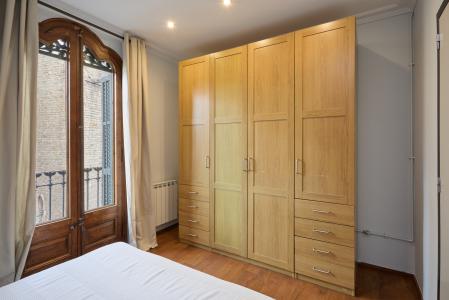 Appartement te huur in Barcelona Plaça Sant Josep Oriol - Basilica Sant M Del Pi