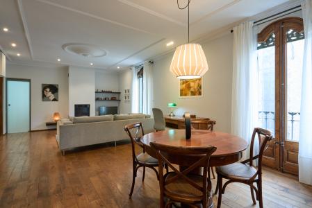 Appartement te huur in Barcelona Plaça Sant Josep Oriol - Basilica Sant M Del Pi