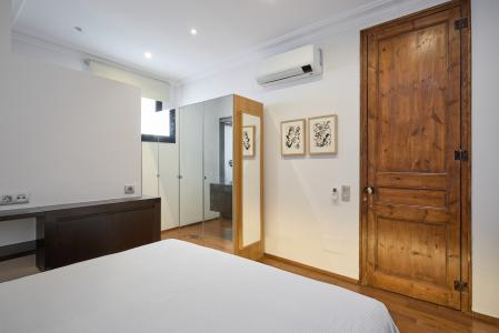 Appartement te huur in Barcelona Plaça Sant Josep Oriol - Basilica Sant M Del Pi